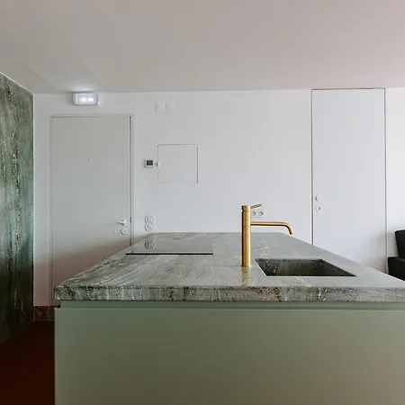 The Modernist, Architecture Experience Apartment *