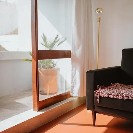 The Modernist, Architecture Experience *