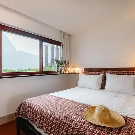 The Modernist, Architecture Experience * Faro