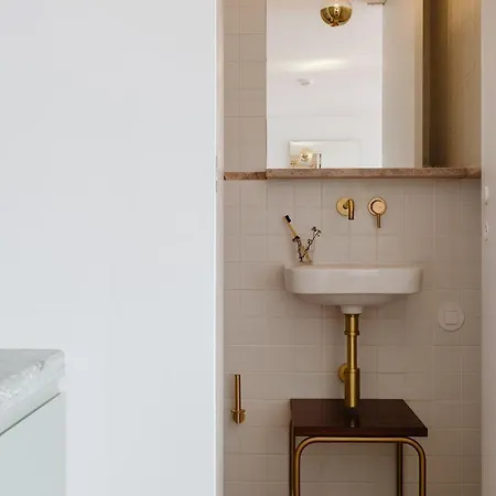 The Modernist, Architecture Experience