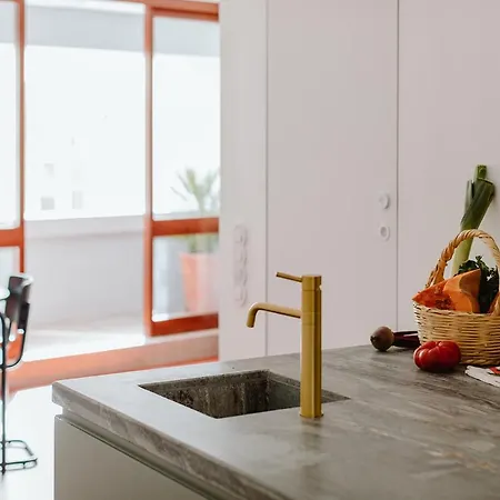 The Modernist, Architecture Experience