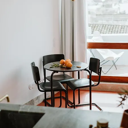 The Modernist, Architecture Experience *