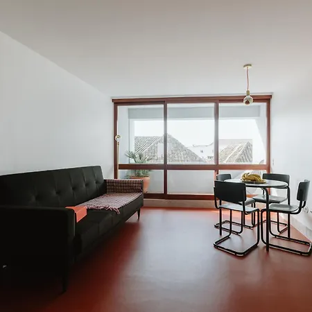 The Modernist, Architecture Experience * فارو