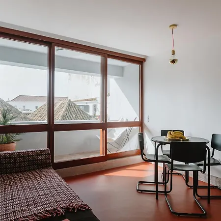 The Modernist, Architecture Experience