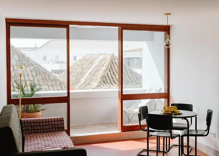 The Modernist, Architecture Experience Appartement *