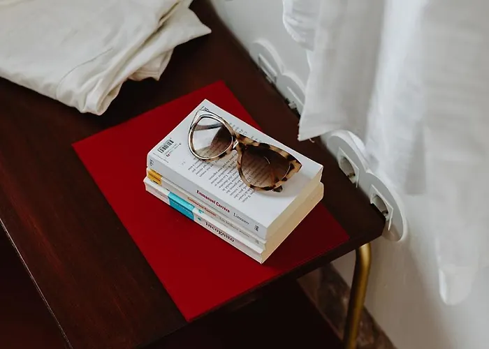 The Modernist, Architecture Experience Appartement District de Faro