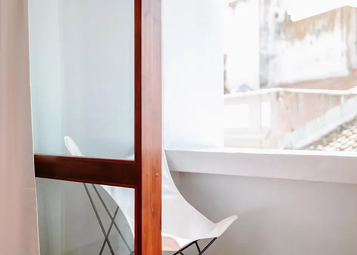 The Modernist, Architecture Experience *