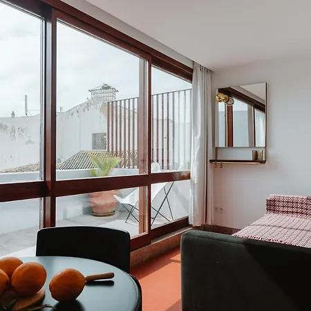 The Modernist, Architecture Experience Appartamento *